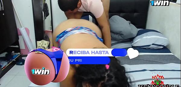  Me follo a lulita hasta terminar en su boca y la hago tragar mi semen